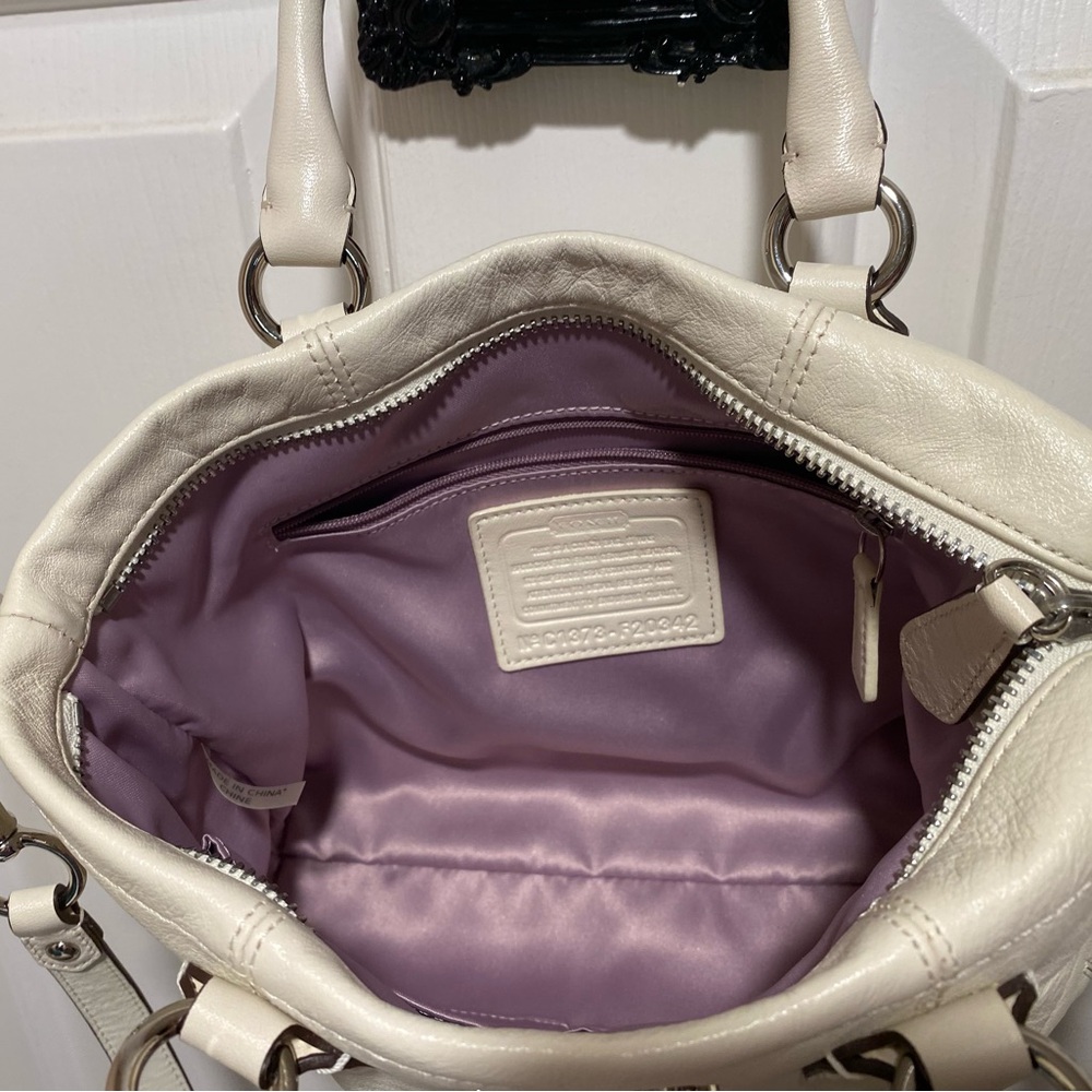 Coach Ashley, convertible, off white Minnie, tote bag - Picture 4 of 8